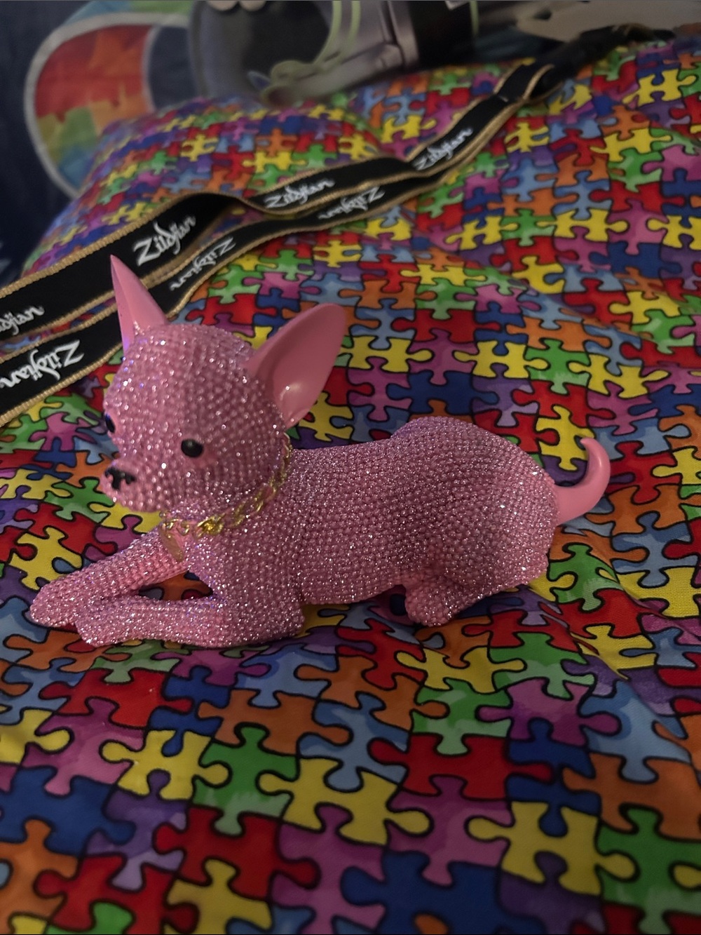 Pink Jeweled Chihuahua Figurine - Picture 2 of 4
